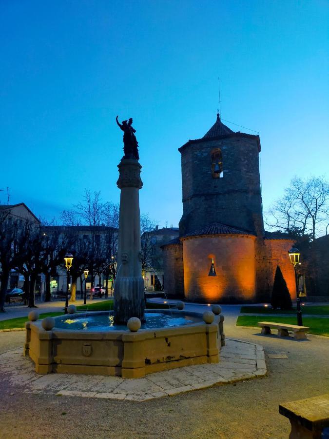 Can Planas Soleado, Amplio Con Vistas Y Parking Sant Joan de les Abadesses Exterior foto
